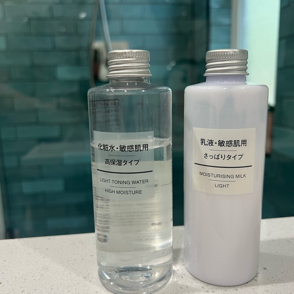 Muji • Light Toning Water and Moisturising Milk Set